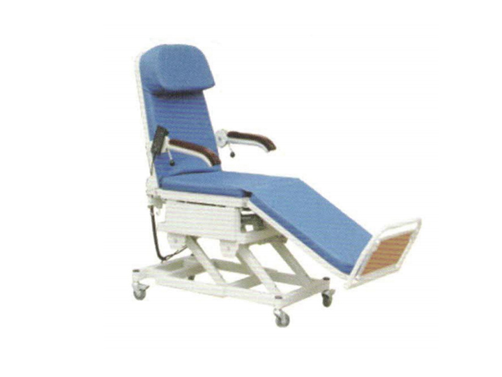 Electric dialysis chair