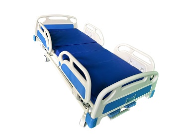 Manual hospital bed (double swing tri-fold) LCMS001